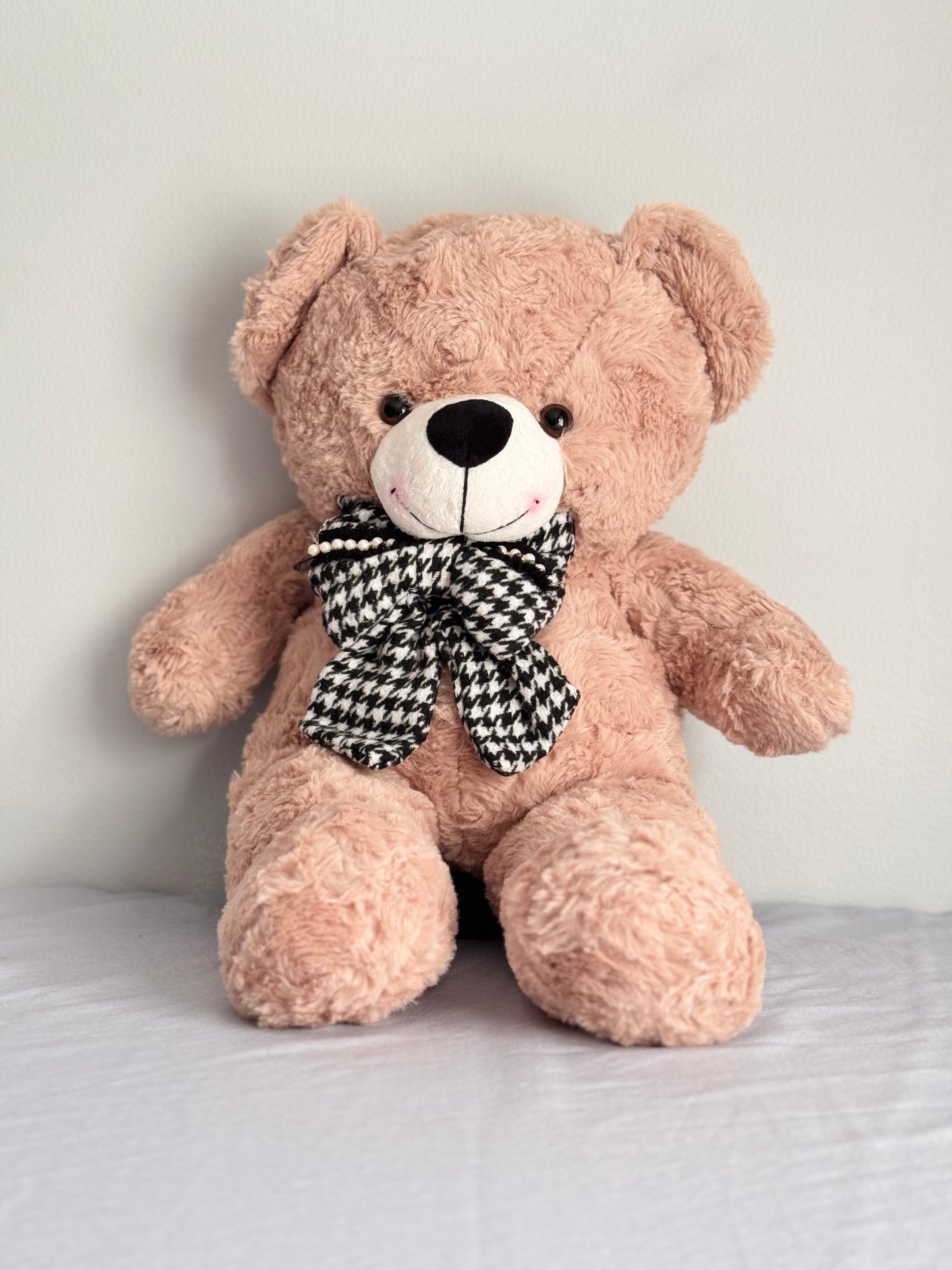 Blushmore Teddy