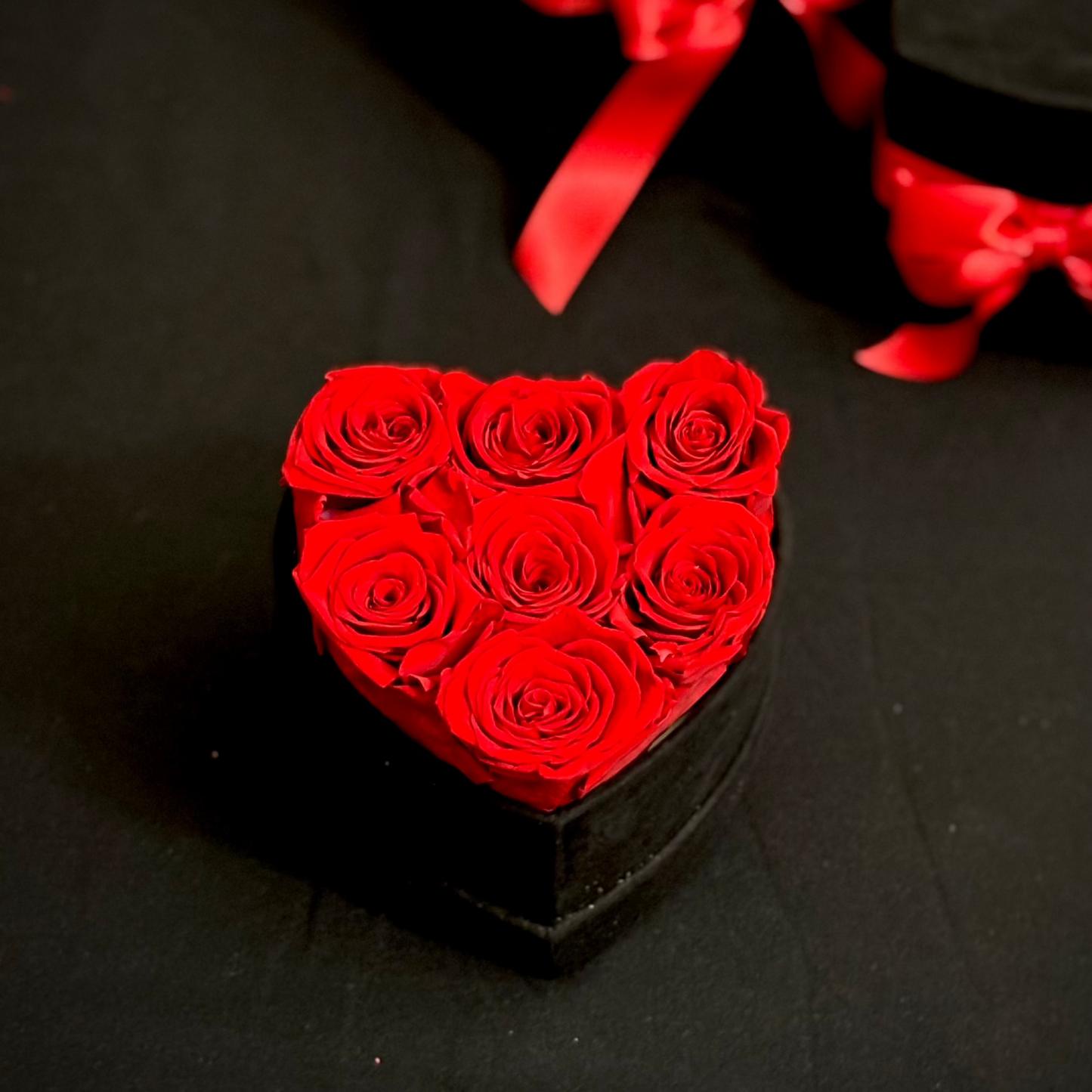 Forever Amour Luxe - Black