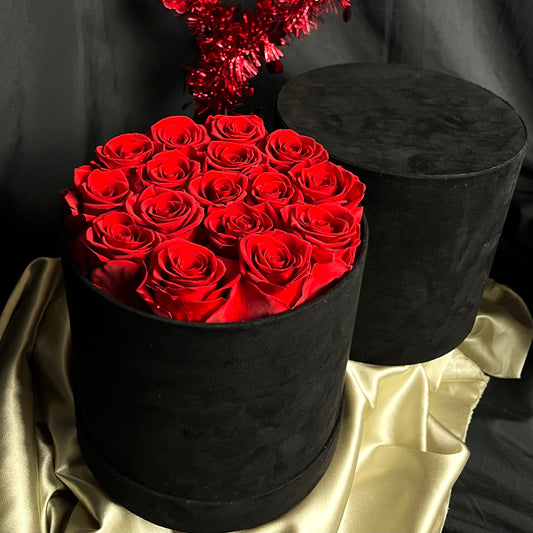 Large Timeless Bucket