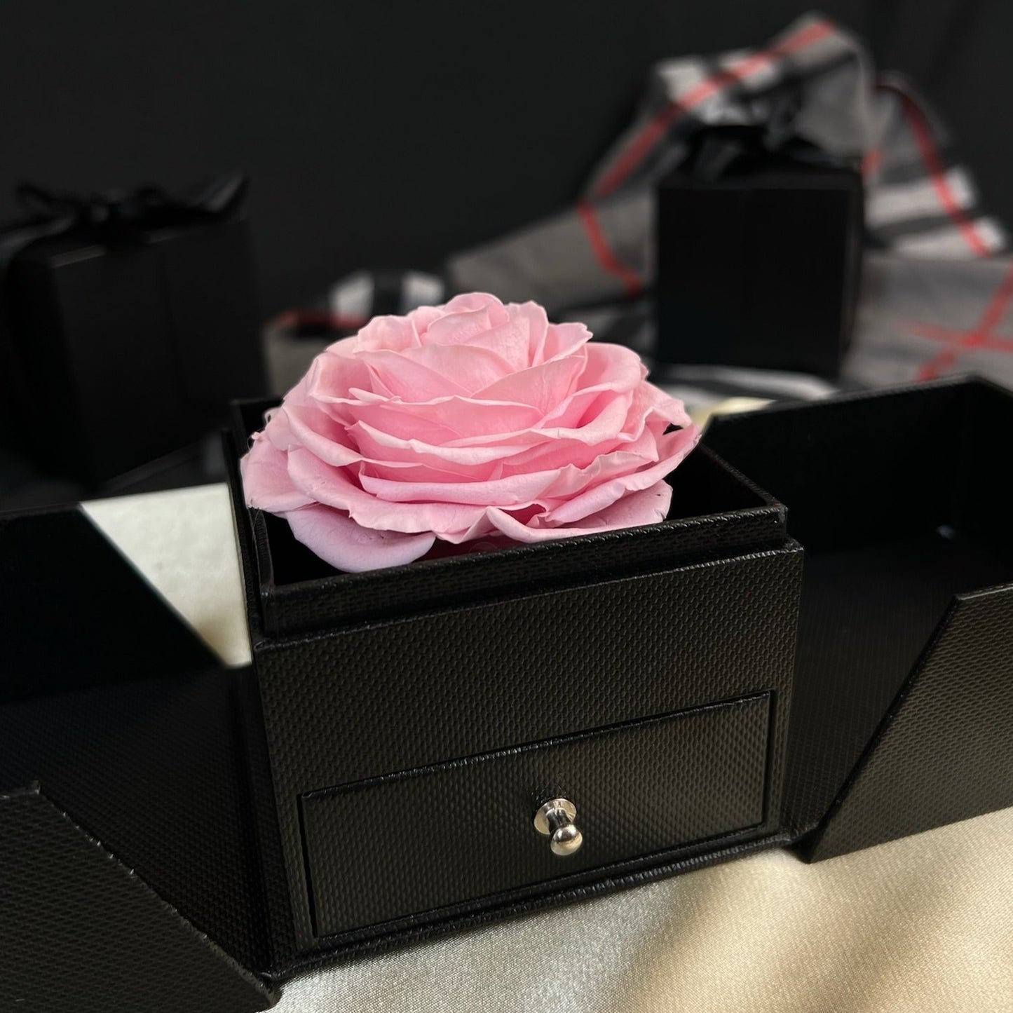 Single rose Jewelry Box