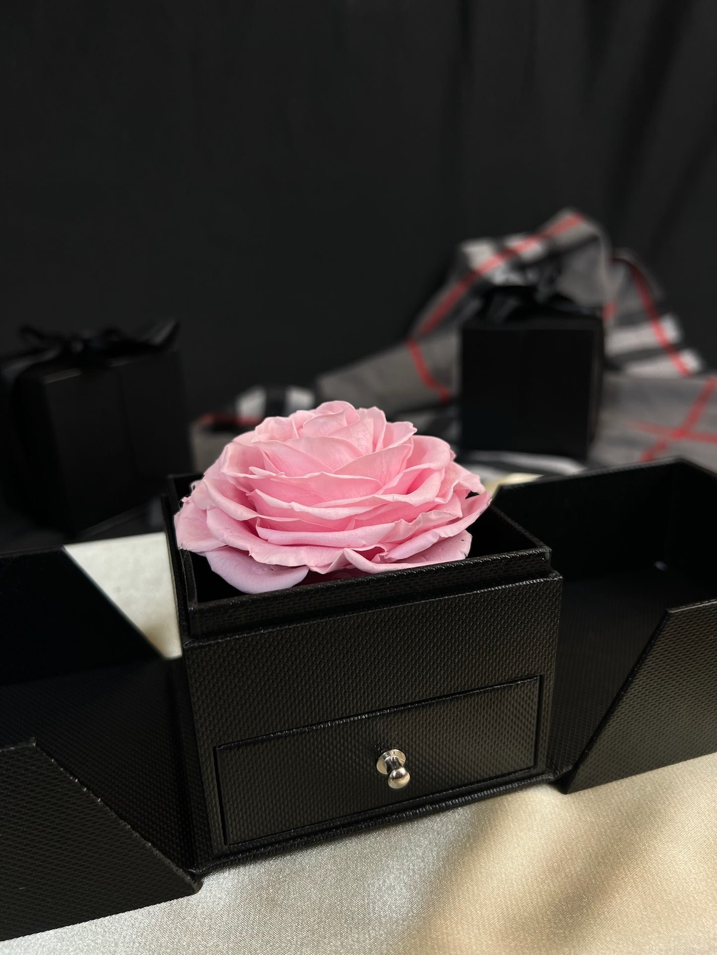 Single rose Jewelry Box